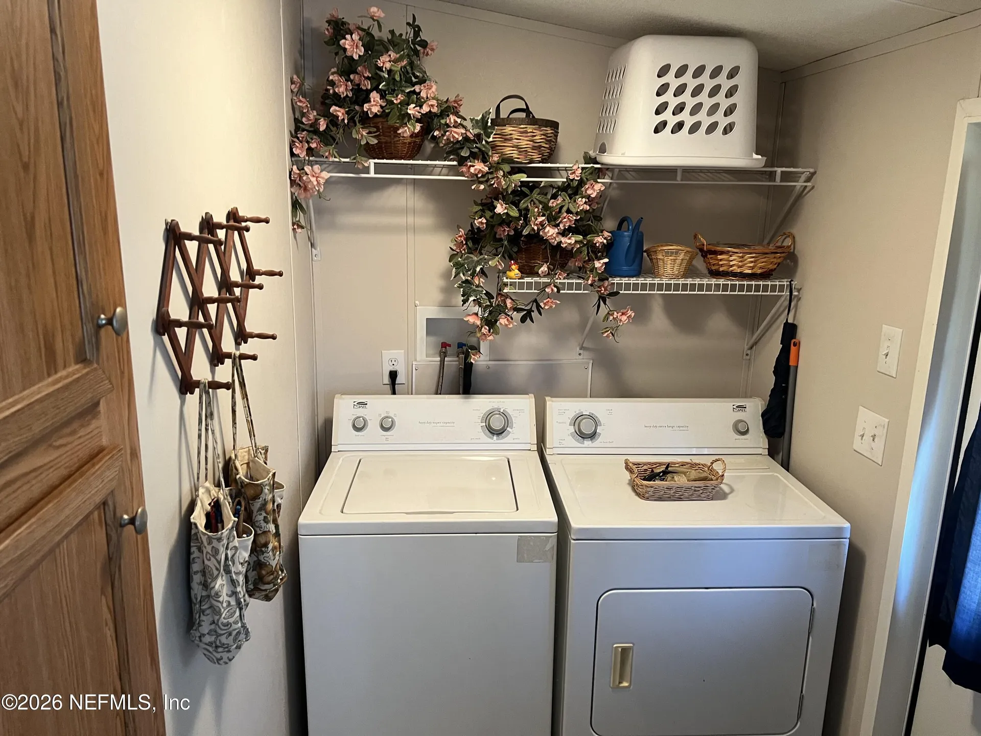 223 Oak Ridge Drive Welaka FL 32193