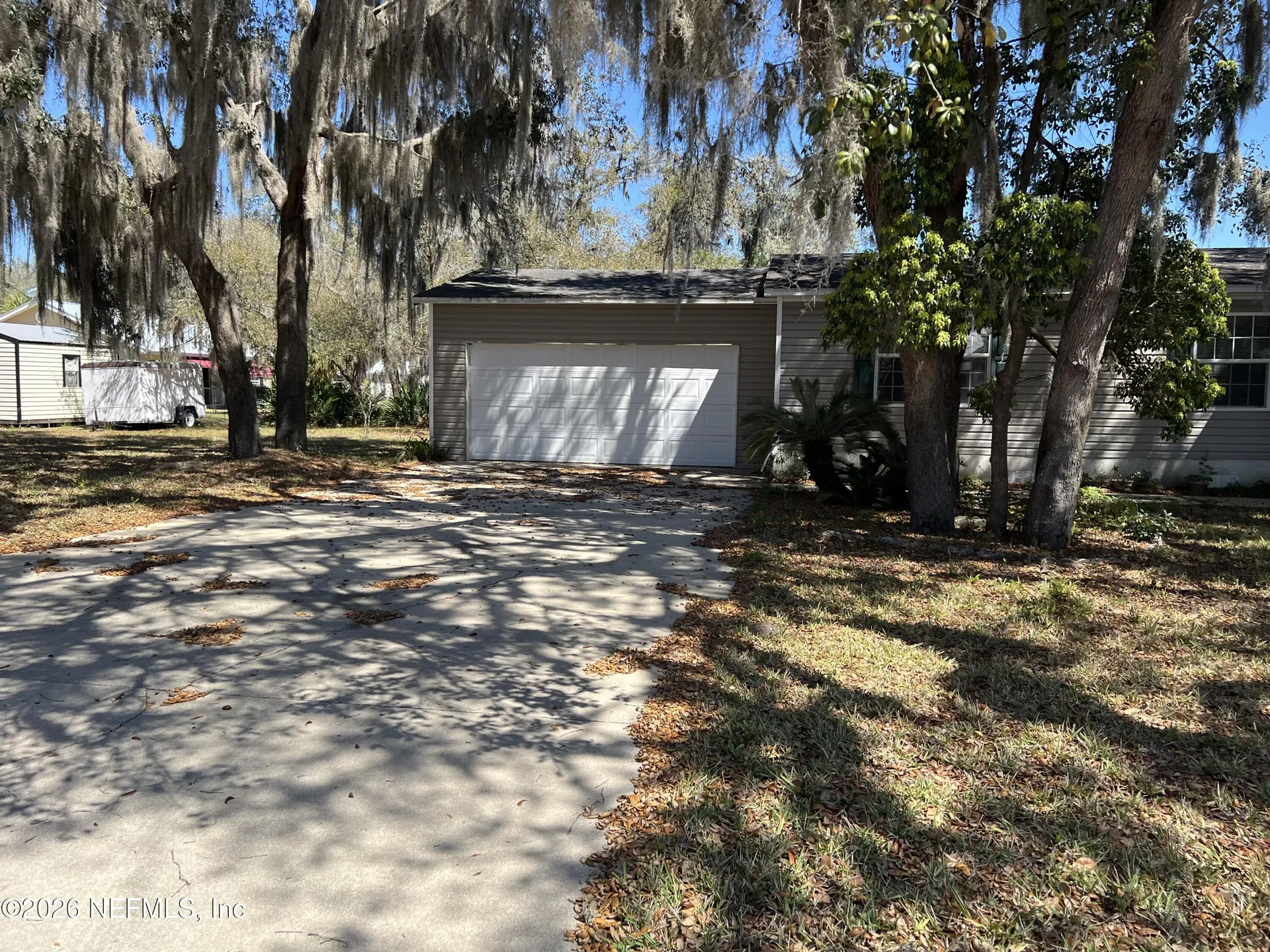 223 Oak Ridge Drive Welaka FL 32193