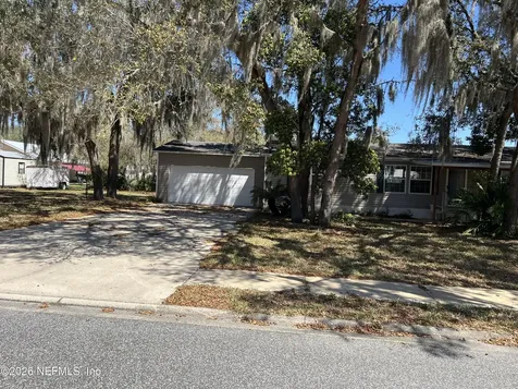 223 Oak Ridge Drive Welaka FL 32193