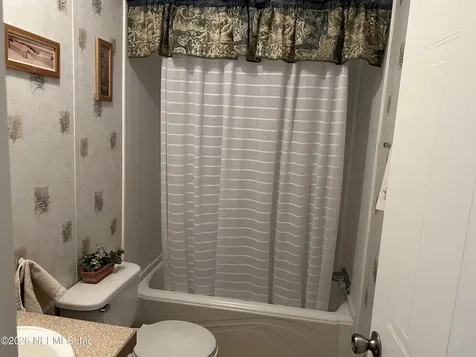 223 Oak Ridge Drive Welaka FL 32193
