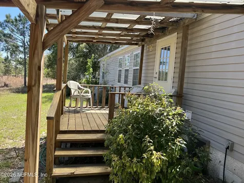 223 Oak Ridge Drive Welaka FL 32193