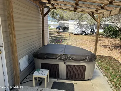 223 Oak Ridge Drive Welaka FL 32193