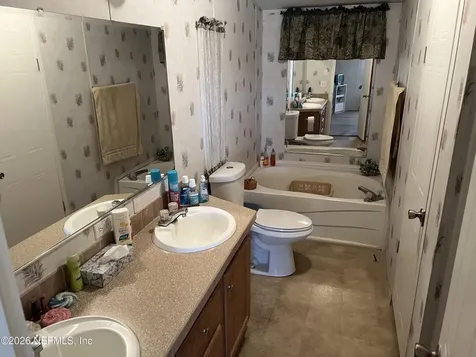 223 Oak Ridge Drive Welaka FL 32193