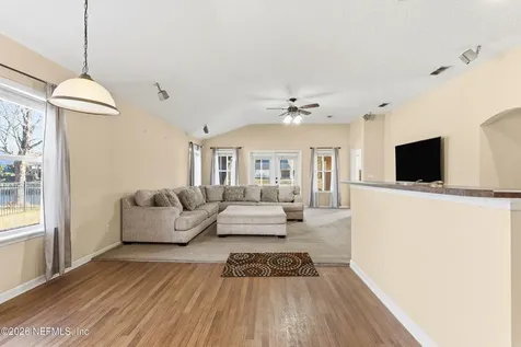 3346 Ivybridge Court Jacksonville FL 32226