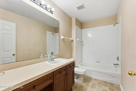 3346 Ivybridge Court Jacksonville FL 32226