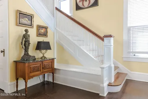 542 Lancaster Street Jacksonville FL 32204
