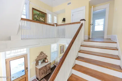 542 Lancaster Street Jacksonville FL 32204