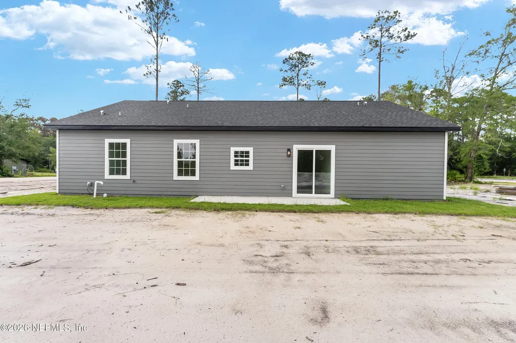 9284 SW Cr 18 Hampton FL 32044