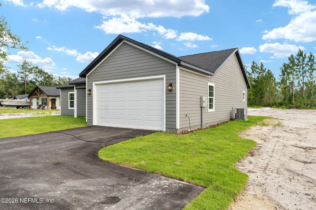 9284 SW Cr 18 Hampton FL 32044
