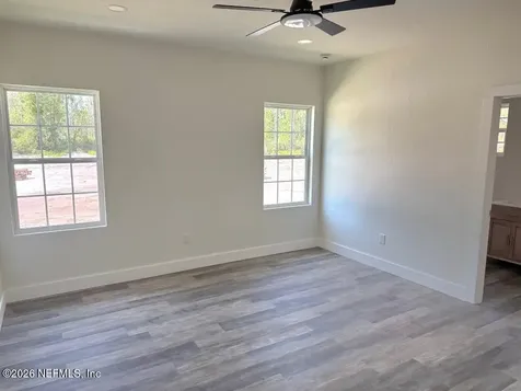 9284 SW Cr 18 Hampton FL 32044