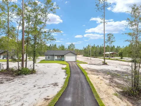 9284 SW Cr 18 Hampton FL 32044