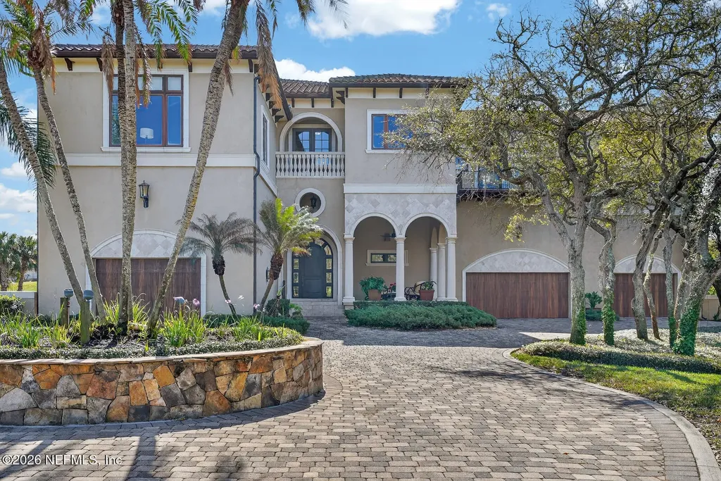 20 Rue Grande Mer Palm Coast FL 32137