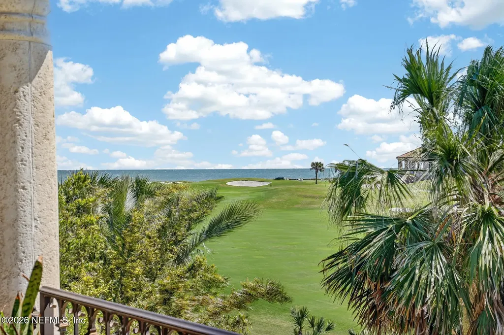20 Rue Grande Mer Palm Coast FL 32137