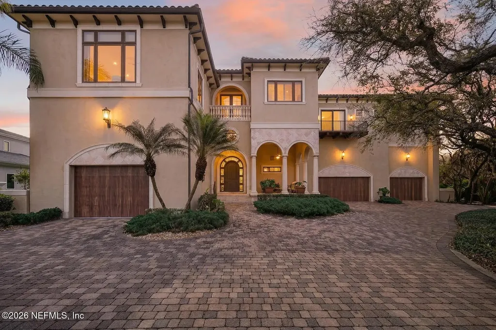 20 Rue Grande Mer Palm Coast FL 32137