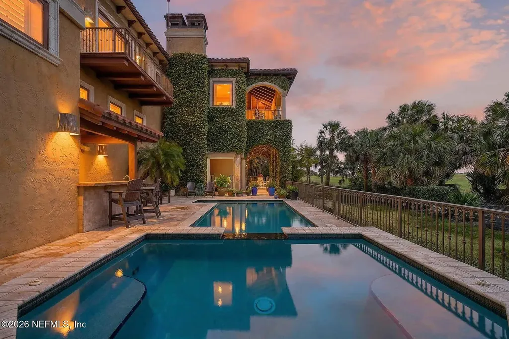 20 Rue Grande Mer Palm Coast FL 32137