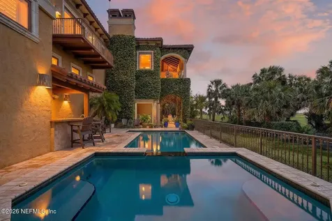 20 Rue Grande Mer Palm Coast FL 32137