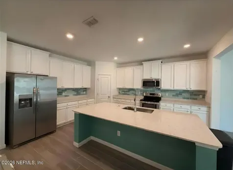 7212 Calamint Avenue Jacksonville FL 32219