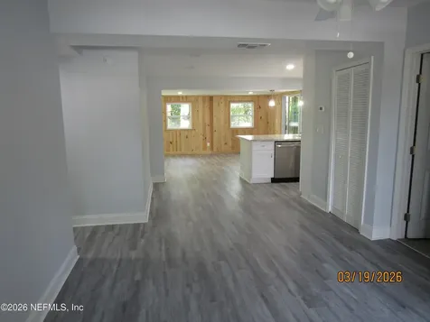 5849 Ridgeway Road E Jacksonville FL 32244