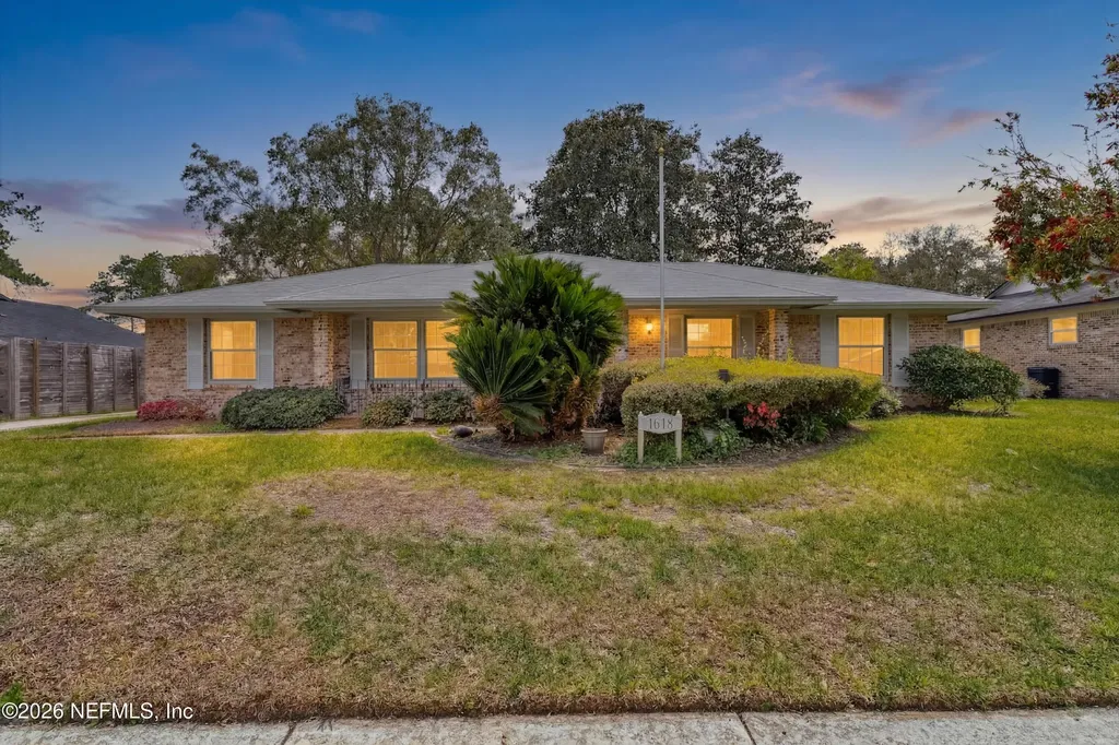 1618 Bristol Place Orange Park FL 32073
