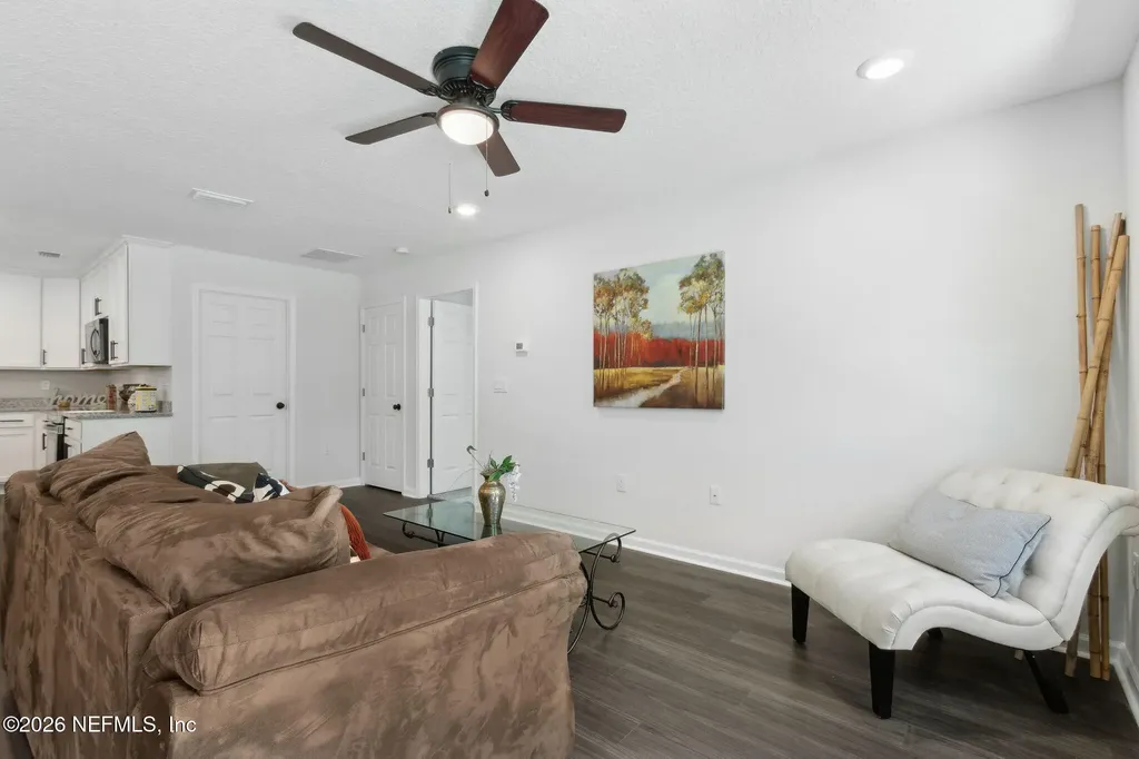8222 Foxdale Drive Jacksonville FL 32210