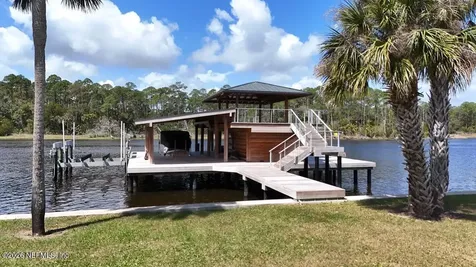 293/295 N Roscoe Boulevard Ponte Vedra Beach FL 32082