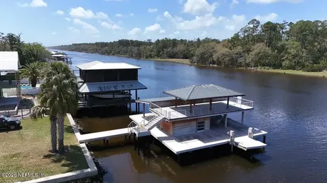 293/295 N Roscoe Boulevard Ponte Vedra Beach FL 32082
