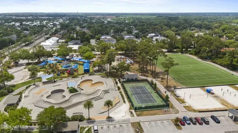 2702 Liberty Lane Jacksonville Beach FL 32250