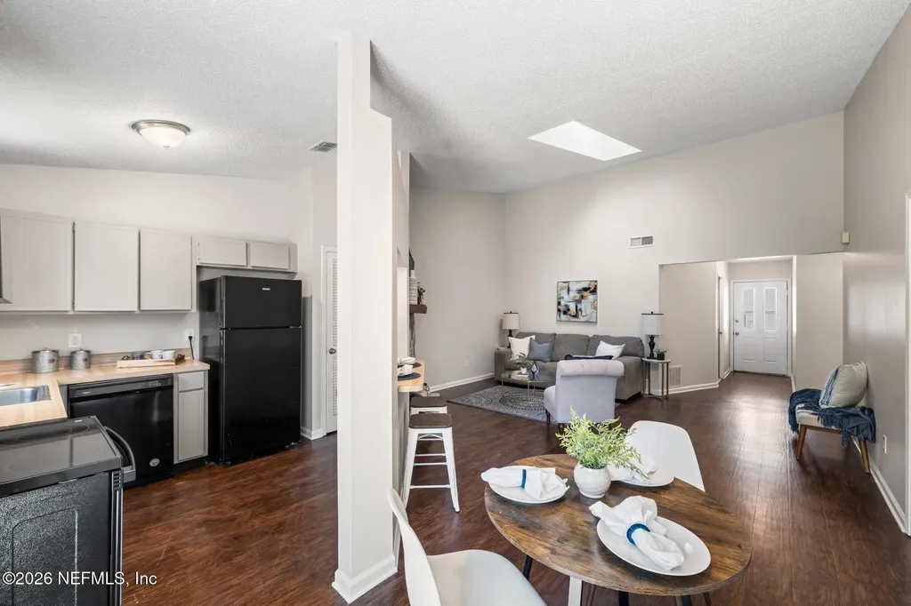 2753 Cavender Court Jacksonville FL 32216