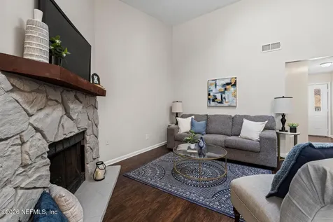 2753 Cavender Court Jacksonville FL 32216
