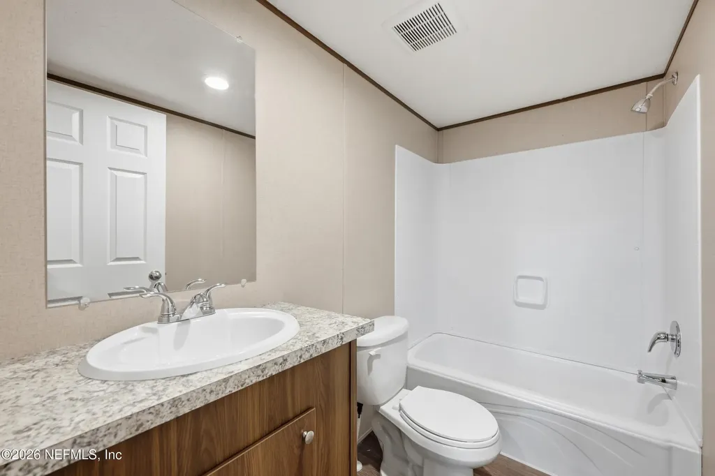 10695 Beckenger Avenue Hastings FL 32145