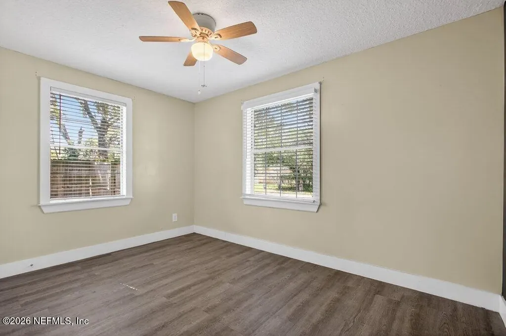 9049 Jackson Avenue Jacksonville FL 32208