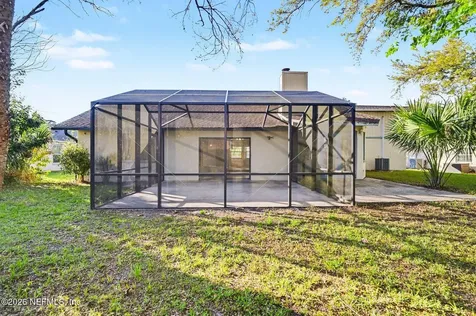 10 Patchogue Lane Palm Coast FL 32164