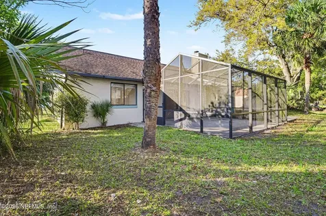 10 Patchogue Lane Palm Coast FL 32164