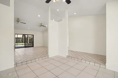 10 Patchogue Lane Palm Coast FL 32164