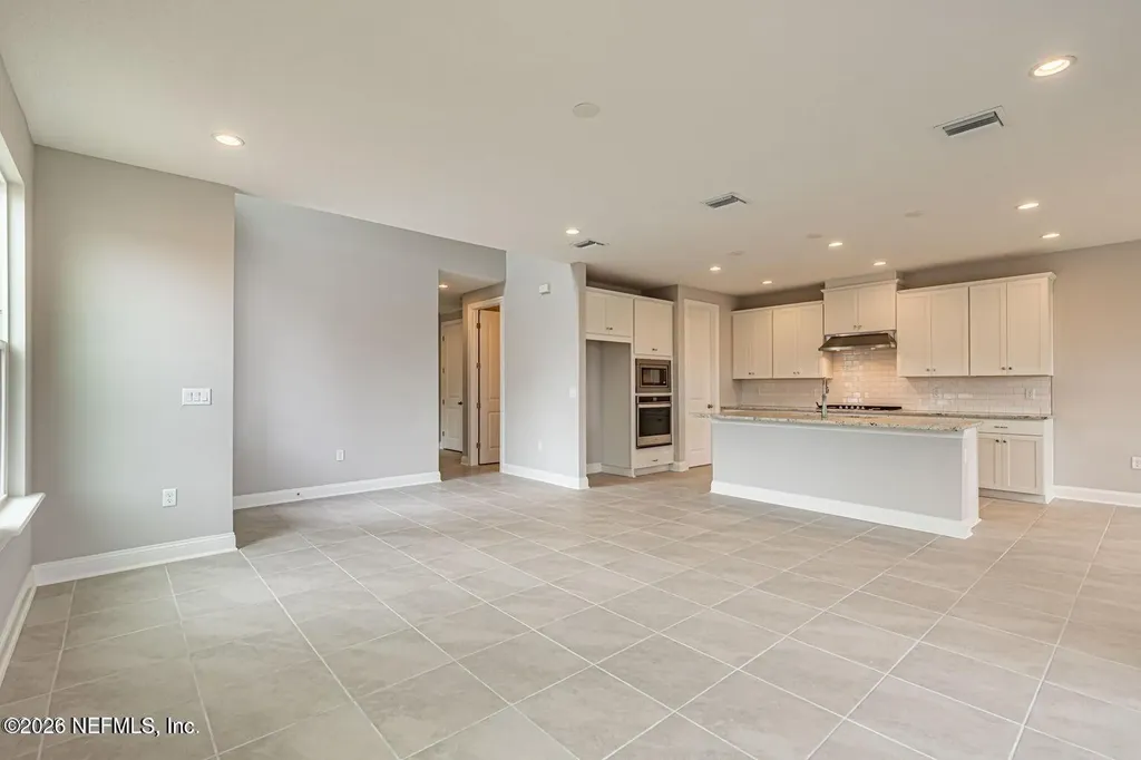 11371 Newtonian Boulevard Jacksonville FL 32256