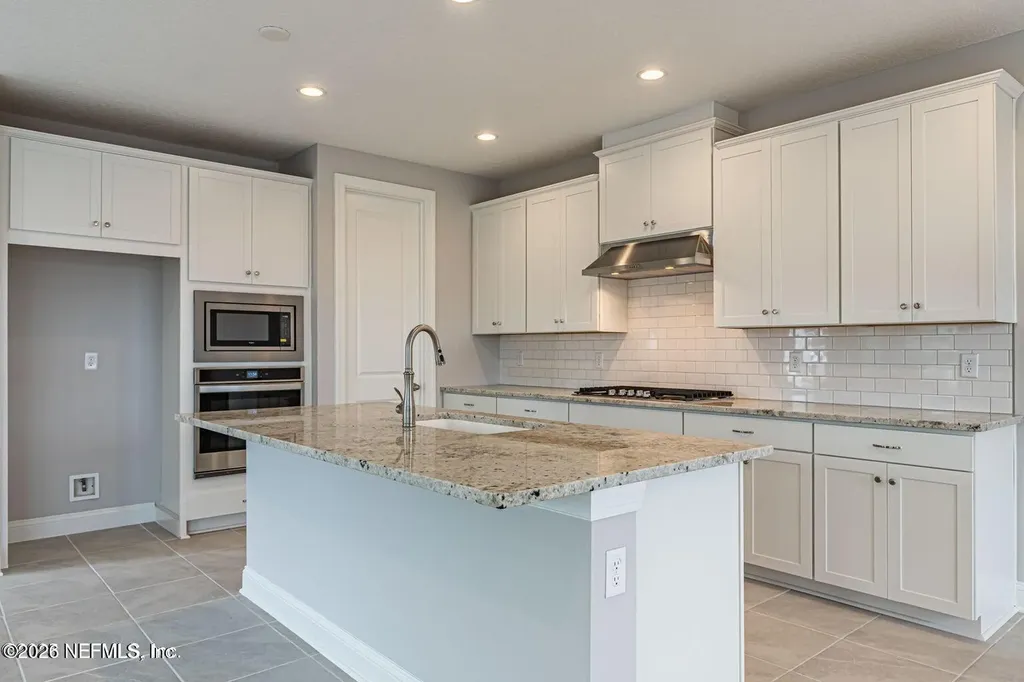 11371 Newtonian Boulevard Jacksonville FL 32256