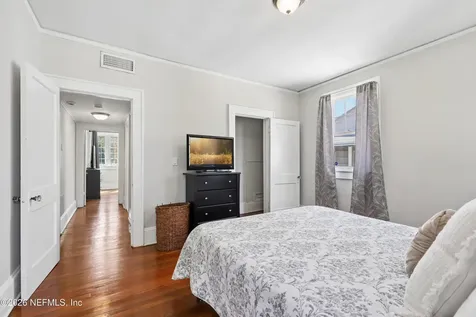 4949 Fremont Street Jacksonville FL 32210
