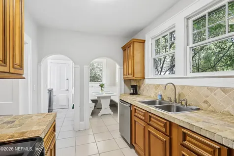 4949 Fremont Street Jacksonville FL 32210