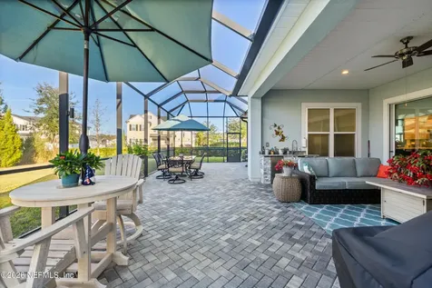 220 Honey Blossom Road St. Johns FL 32259
