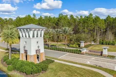 220 Honey Blossom Road St. Johns FL 32259