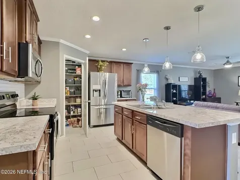 465 Harley Drive Jacksonville FL 32218