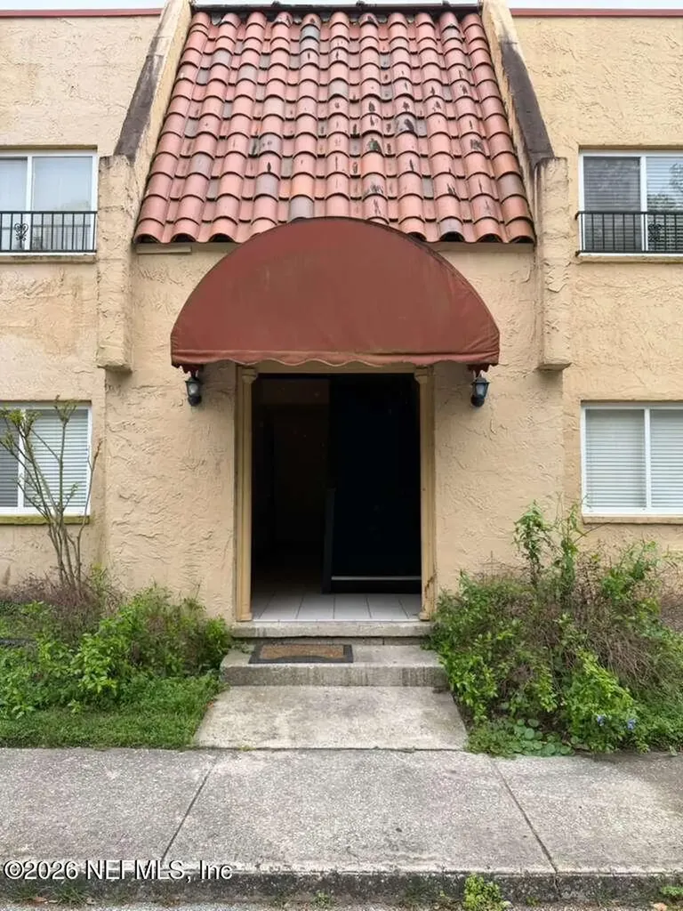 3864 La Mirada Drive Jacksonville FL 32217