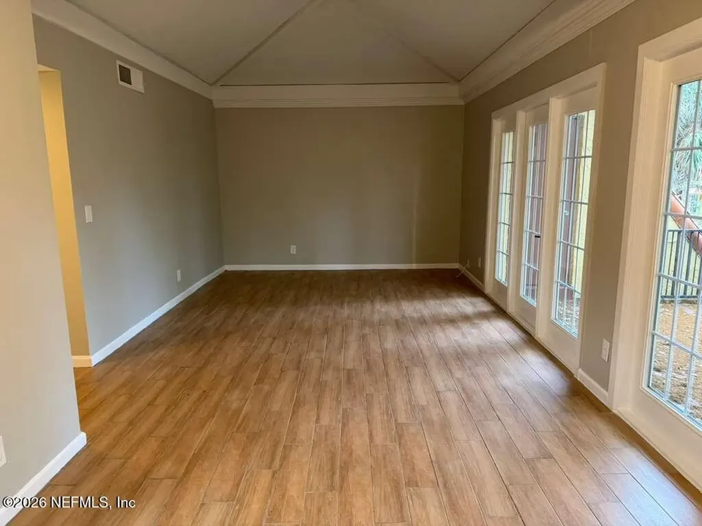 3864 La Mirada Drive Jacksonville FL 32217