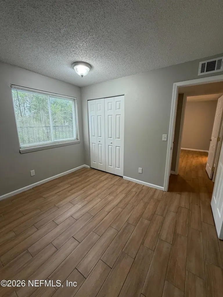 3864 La Mirada Drive Jacksonville FL 32217