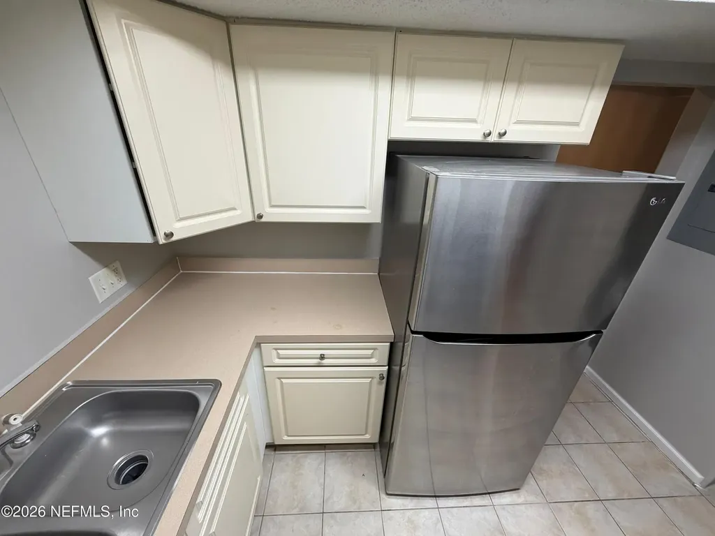 3864 La Mirada Drive Jacksonville FL 32217