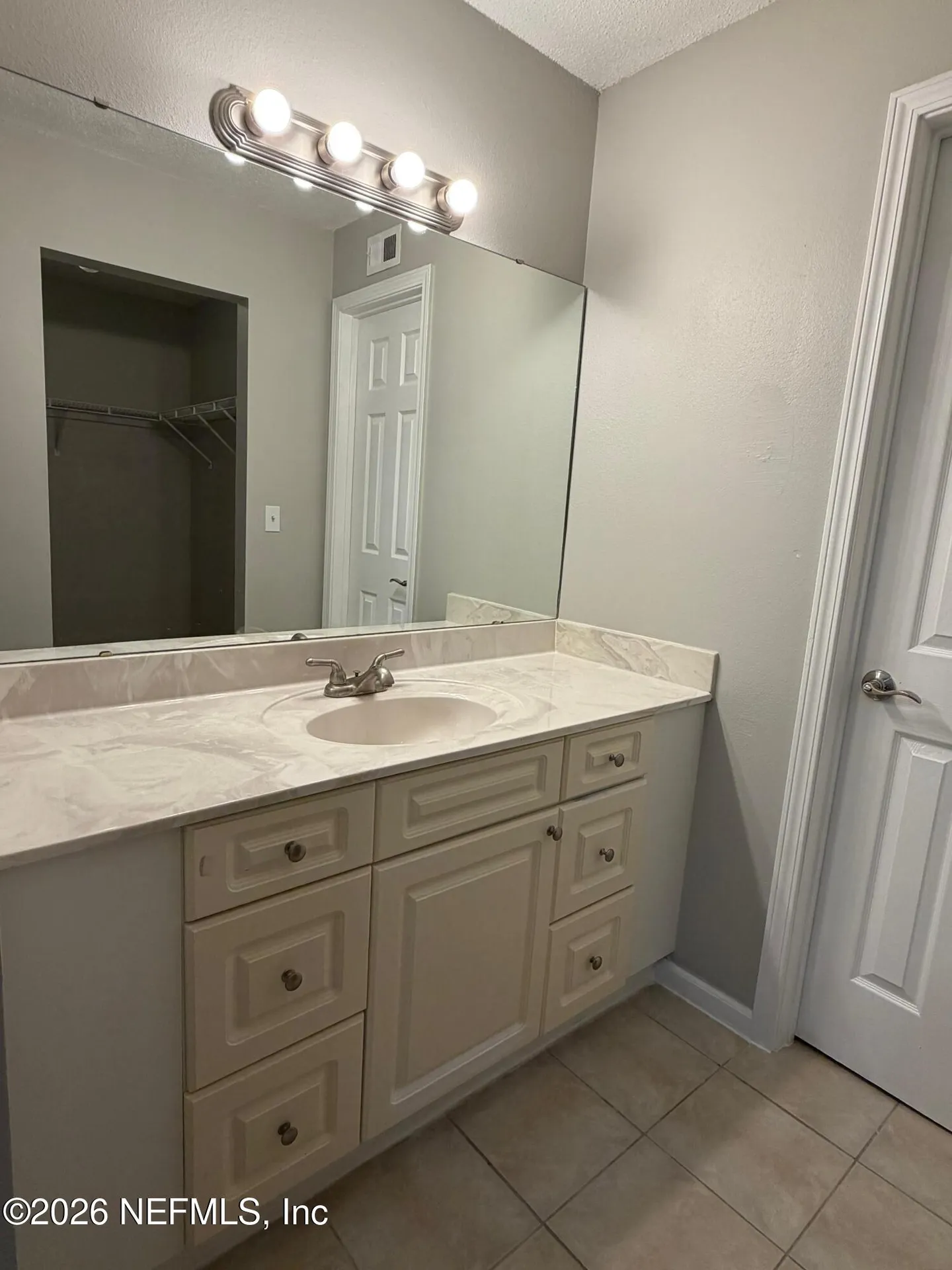 3864 La Mirada Drive Jacksonville FL 32217