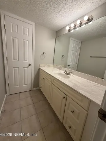 3864 La Mirada Drive Jacksonville FL 32217