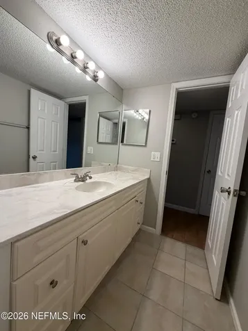 3864 La Mirada Drive Jacksonville FL 32217
