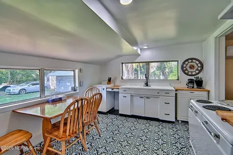 25415 NE Sr 26 Melrose FL 32666