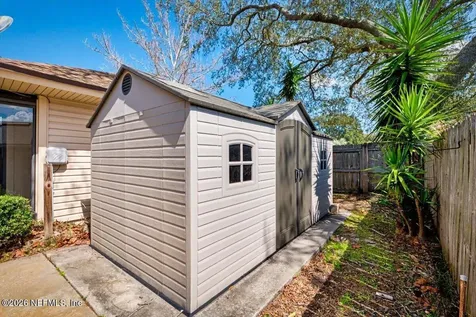 12608 Lazy Meadow Drive N Jacksonville FL 32225
